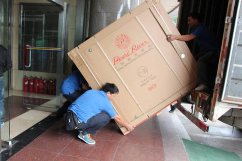 瓮安钢琴贵重工艺品无忧运